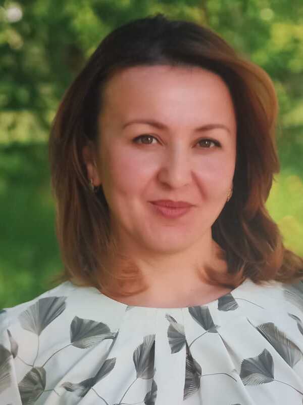 Аджибекова Инга Хамидбиевна.